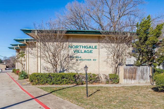 954 S Weatherred Drive, Richardson, TX 75080