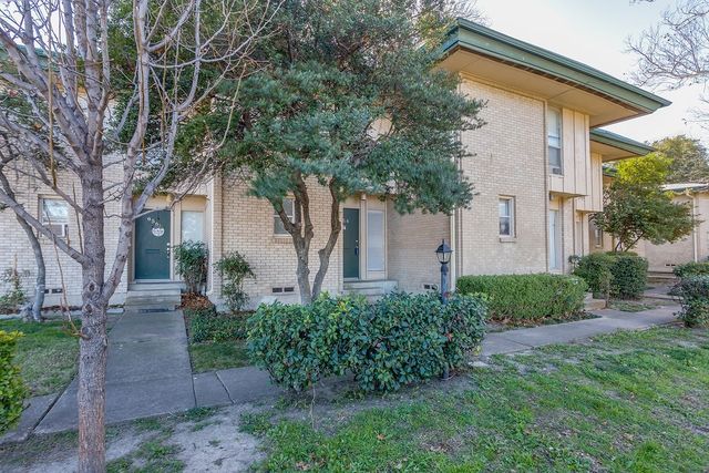 954 S Weatherred Drive, Richardson, TX 75080