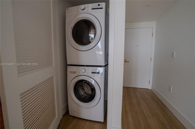 90 NE 32 824, Miami, FL 33137