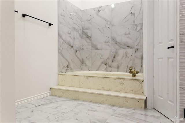 3100 S 2nd Street 29, Mcallen, TX 78501