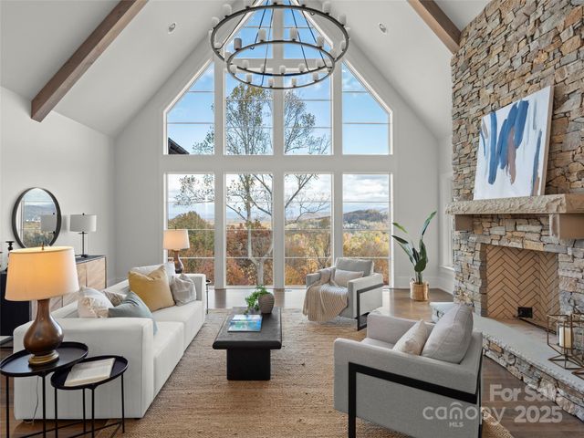 222 Secluded Hills Lane, Arden, NC 28704