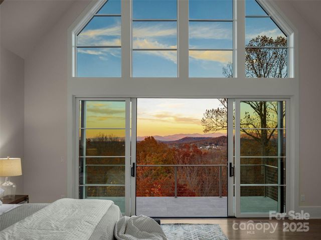 222 Secluded Hills Lane, Arden, NC 28704