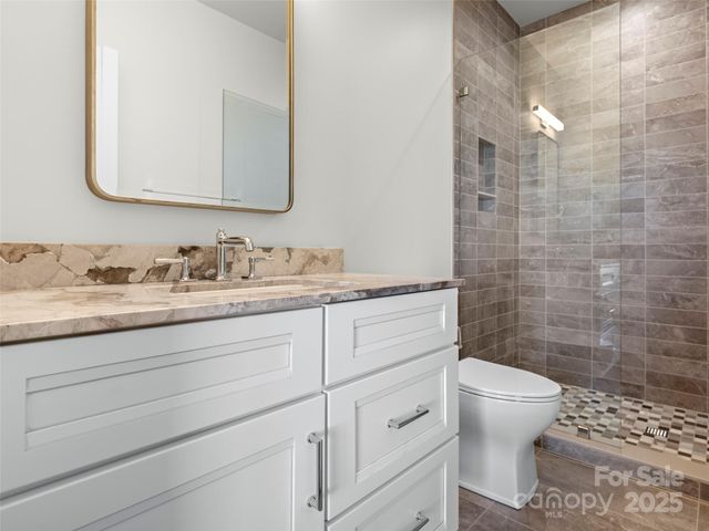 222 Secluded Hills Lane, Arden, NC 28704