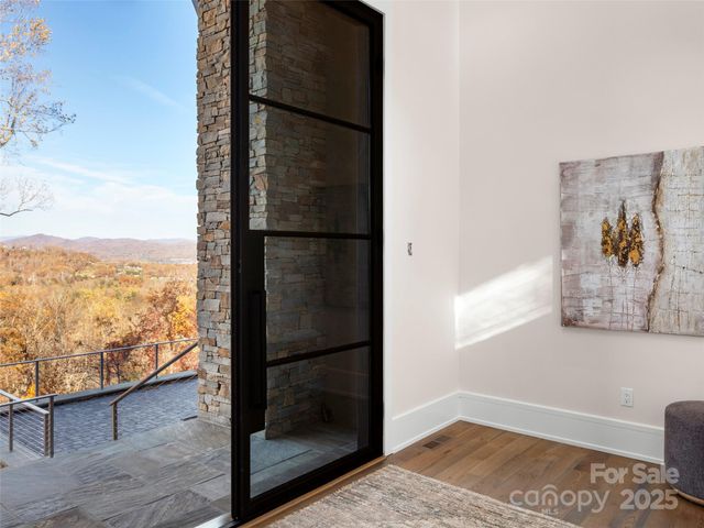 222 Secluded Hills Lane, Arden, NC 28704