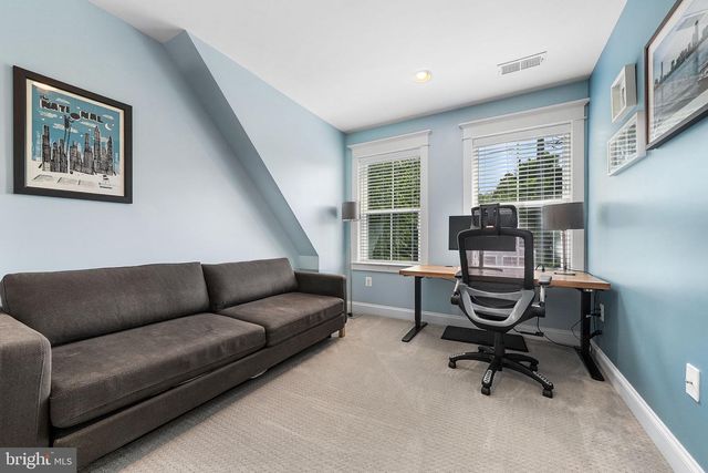 1203B LINCOLN AVE, Falls Church, VA 22046