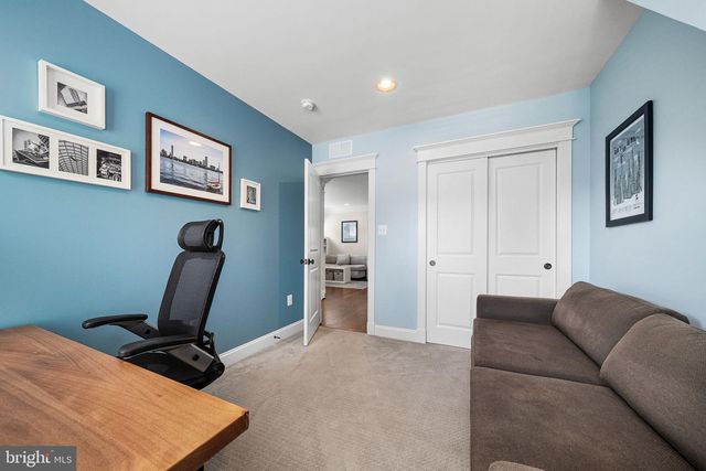 1203B LINCOLN AVE, Falls Church, VA 22046