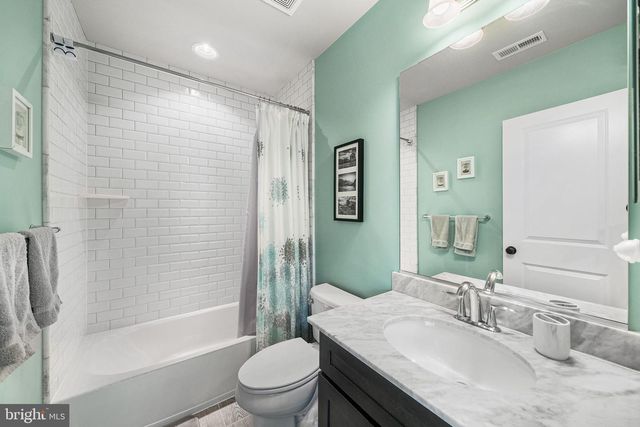 1203B LINCOLN AVE, Falls Church, VA 22046