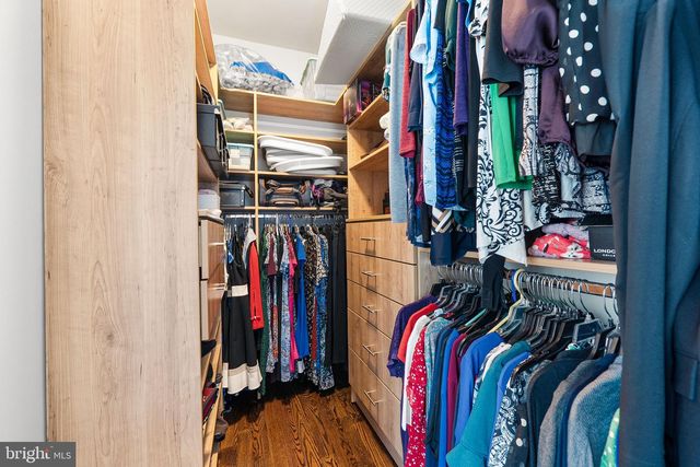 1203B LINCOLN AVE, Falls Church, VA 22046