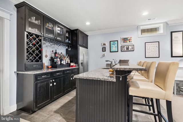 1203B LINCOLN AVE, Falls Church, VA 22046