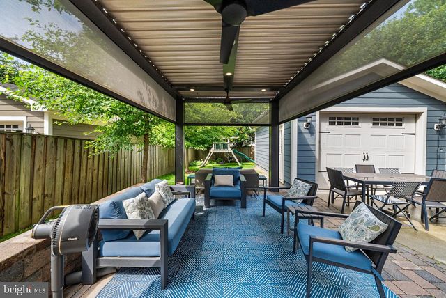 1203B LINCOLN AVE, Falls Church, VA 22046