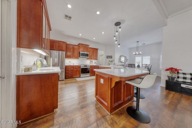 23001 Lakeview Drive, Tehachapi, CA 93561