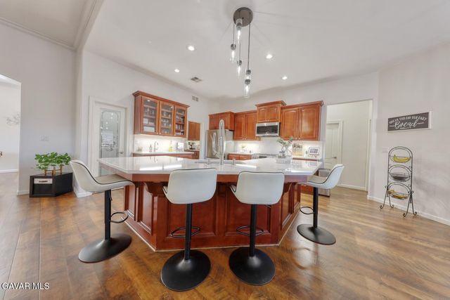 23001 Lakeview Drive, Tehachapi, CA 93561