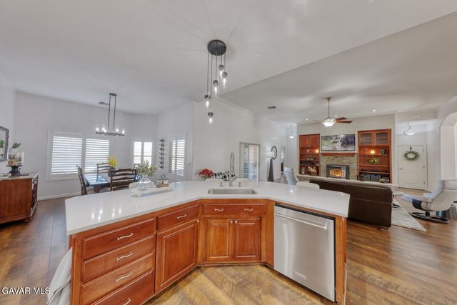 23001 Lakeview Drive, Tehachapi, CA 93561