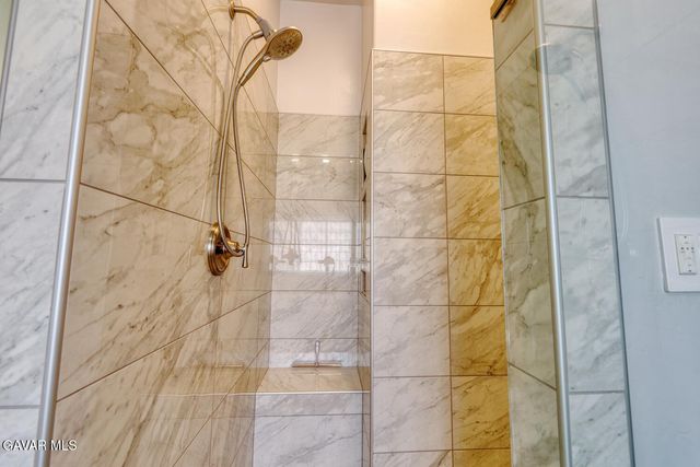 23001 Lakeview Drive, Tehachapi, CA 93561