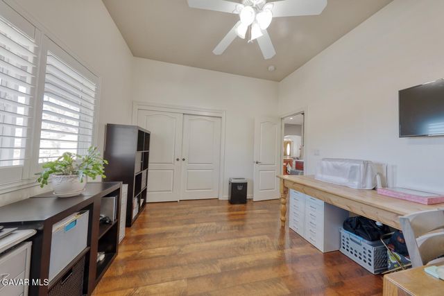 23001 Lakeview Drive, Tehachapi, CA 93561