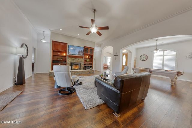 23001 Lakeview Drive, Tehachapi, CA 93561