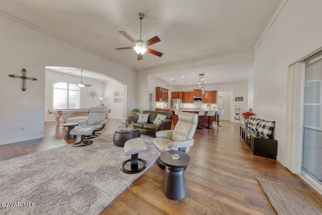 23001 Lakeview Drive, Tehachapi, CA 93561