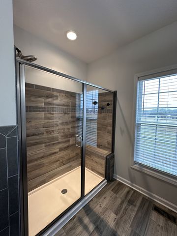 1028 Mount Vernon Rd, Bethpage, TN 37022