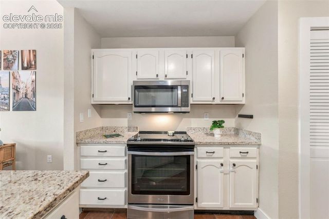 271 N Holcomb Circle, Castle Rock, CO 80104