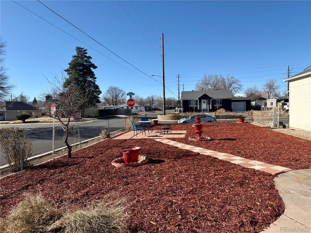 4095 W Arizona Avenue, Denver, CO 80219