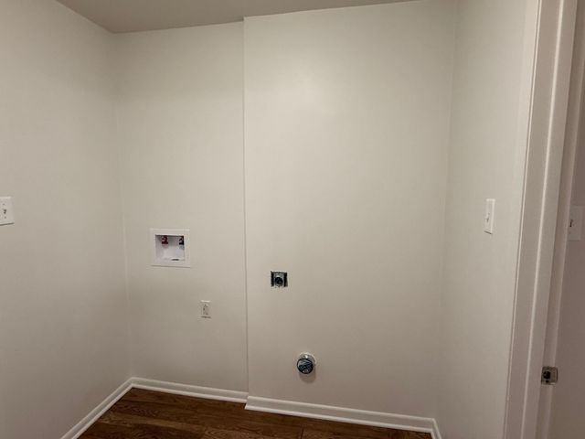 204 Meadow Lane, Brenham, TX 77833