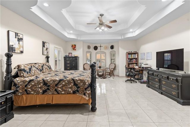 7303 N 22nd Lane, Mcallen, TX 78504