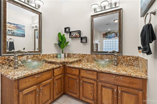 7303 N 22nd Lane, Mcallen, TX 78504