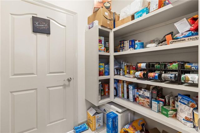 7303 N 22nd Lane, Mcallen, TX 78504