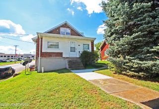 112 E FRANKLIN STREET, Jefferson City, MO 65101