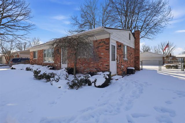 50673 Jim Drive, Chesterfield, MI 48047