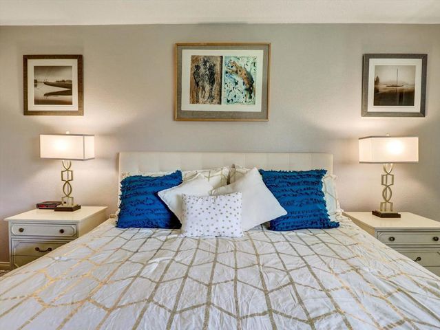 76752 Chrysanthemum Way, Palm Desert, CA 92211