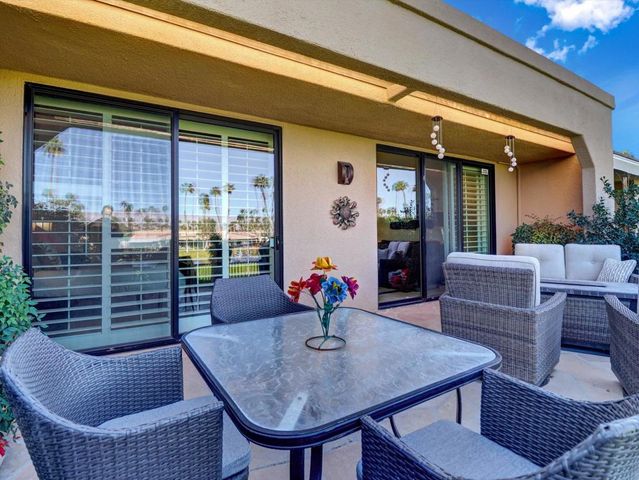 76752 Chrysanthemum Way, Palm Desert, CA 92211