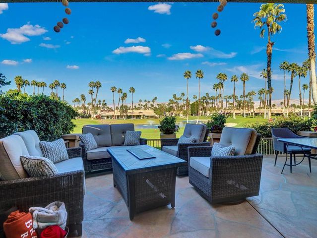 76752 Chrysanthemum Way, Palm Desert, CA 92211