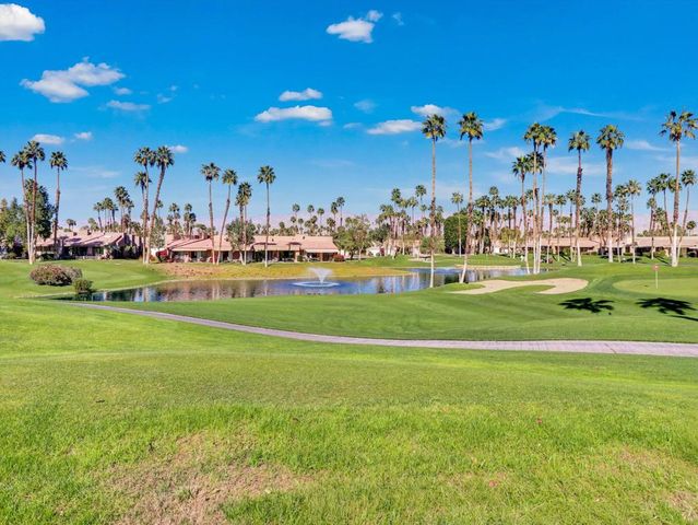 76752 Chrysanthemum Way, Palm Desert, CA 92211