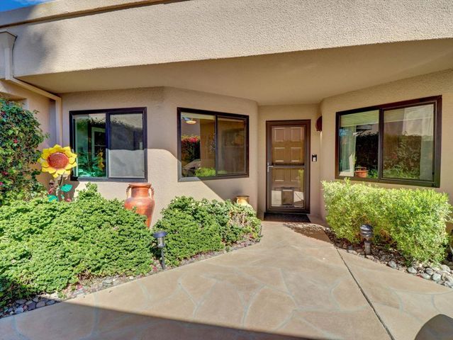 76752 Chrysanthemum Way, Palm Desert, CA 92211