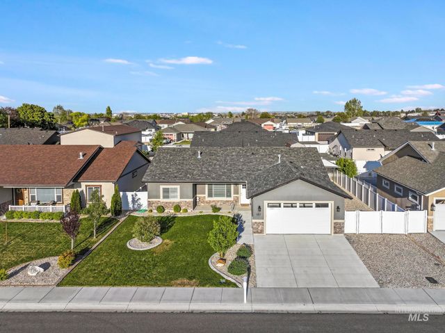 1367 Shelbi, Twin Falls, ID 83301