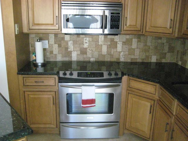 3900 SE County Line Road 24d, Tequesta, FL 33469