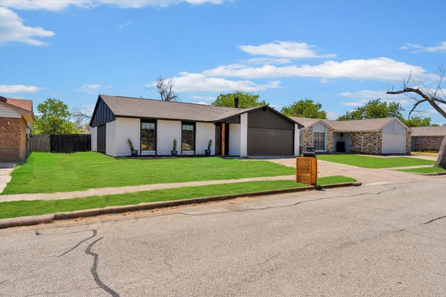 4108 Manzinita Street, Fort Worth, TX 76137