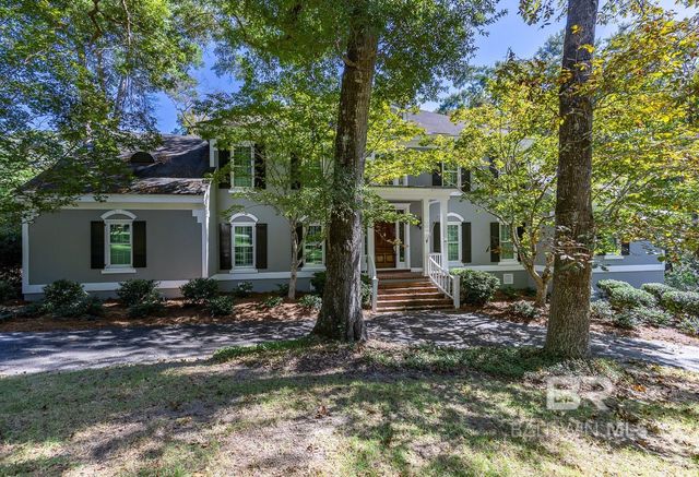 22450 Main Street, Fairhope, AL 36532