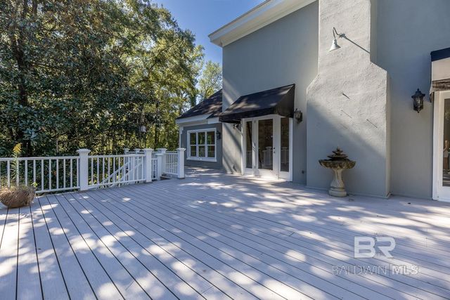 22450 Main Street, Fairhope, AL 36532