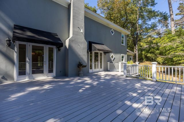 22450 Main Street, Fairhope, AL 36532