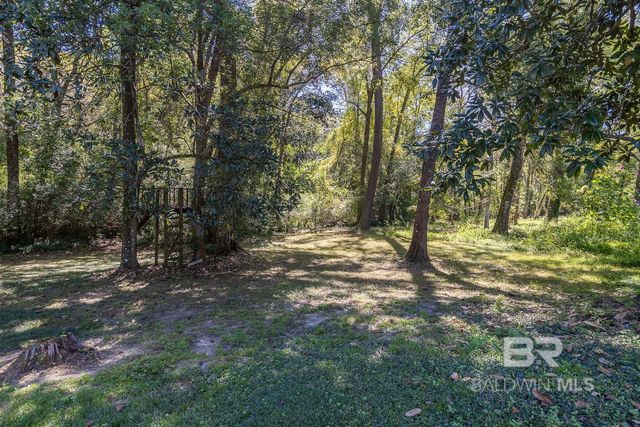 22450 Main Street, Fairhope, AL 36532