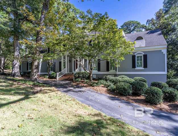 22450 Main Street, Fairhope, AL 36532