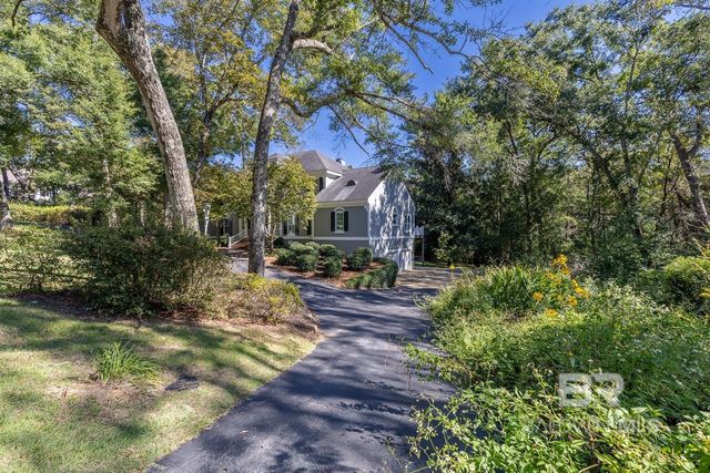 22450 Main Street, Fairhope, AL 36532