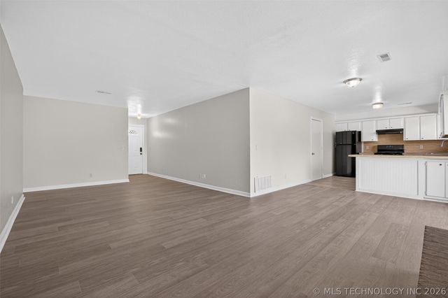 316 E Vicksburg Street, Broken Arrow, OK 74011