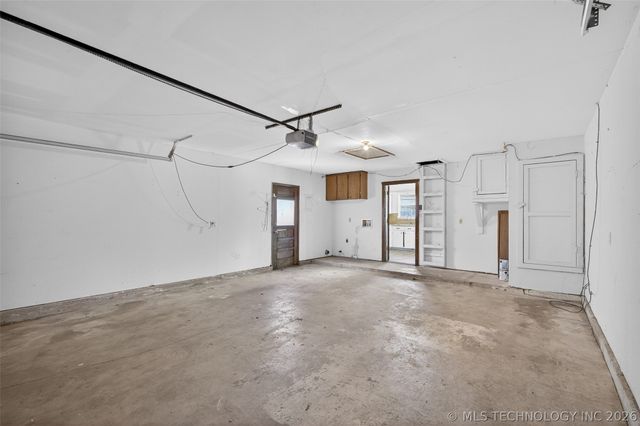 316 E Vicksburg Street, Broken Arrow, OK 74011