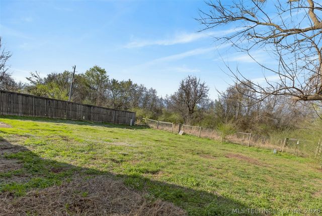 316 E Vicksburg Street, Broken Arrow, OK 74011