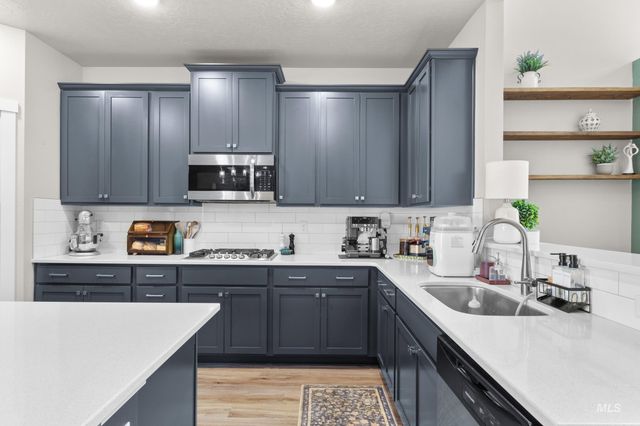 3786 S Coalmont Ave, Nampa, ID 83686