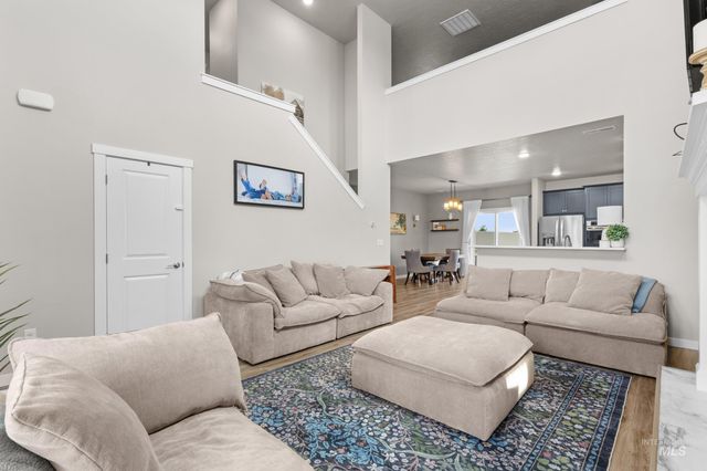 3786 S Coalmont Ave, Nampa, ID 83686