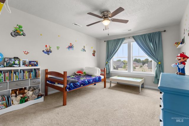3786 S Coalmont Ave, Nampa, ID 83686